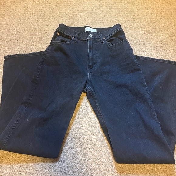 Abercrombie relaxed jeans - size 26/2R - Picture 2 of 4